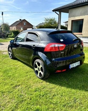 Kia Rio cena 26900 przebieg: 173000, rok produkcji 2012 z Radomsko małe 56